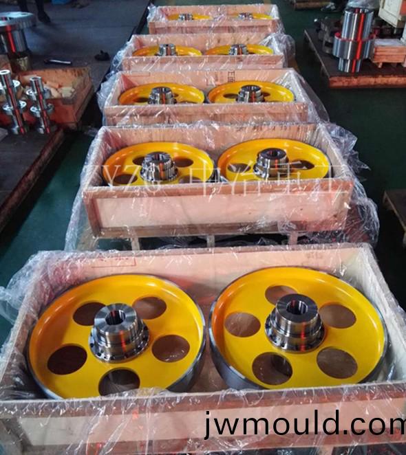 聯(lián)軸(zhou)器廠家傳遞(di)軸系運(yùn)動(dòng)及外表的加工