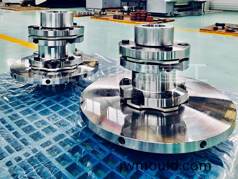 聯(lián)(lian)軸器在工業(yè)領(lǐng)域的運用